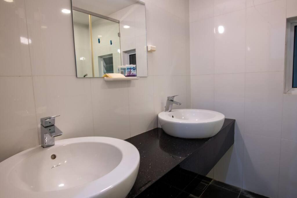 2Bedrooms Maritime Seaview Luxury Suite 2Carpark 2-9Pax Jelutong Exterior foto
